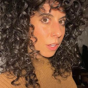 Meet your Posher, Gina